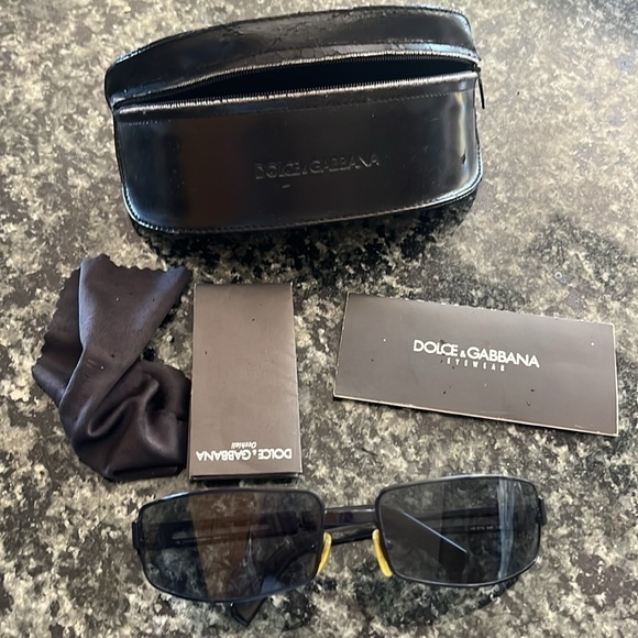 Vintage Dolce Gabbana men’s sunglasses blueish grayish lens